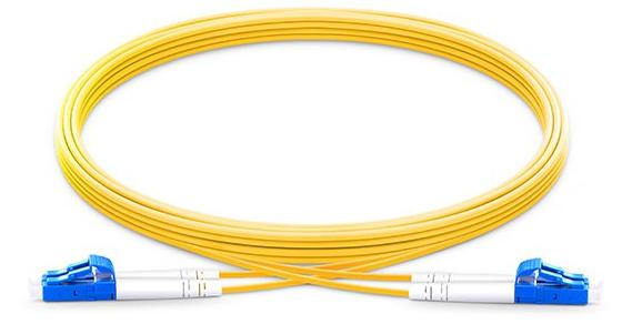Tùy chỉnh LC / SC / FC / ST / E2000 / MU / MTRJ Duplex 9/125 Chế độ đơn Bend cáp nhạy cảm Patch cáp
